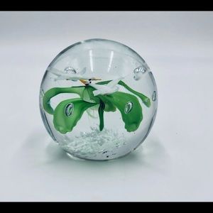 Birds Flying Over Plant - Art Glass Paperweight With Controlled Bubbles
